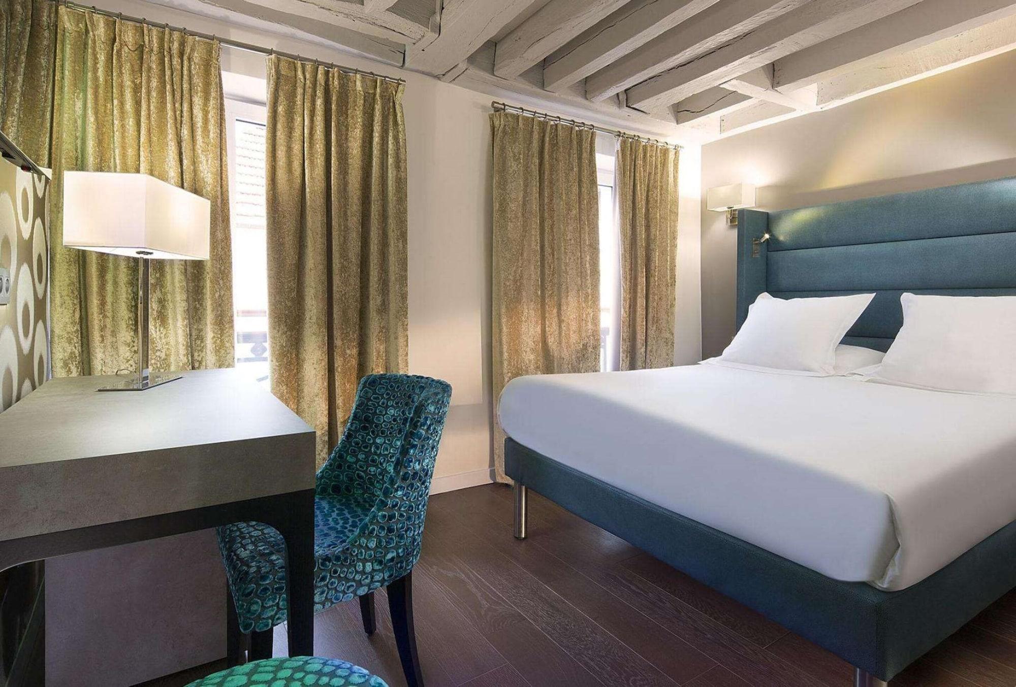 Hotel Jacques De Molay Parijs