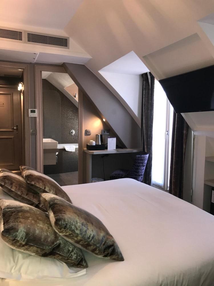 Jacques De Molay 3* Paris